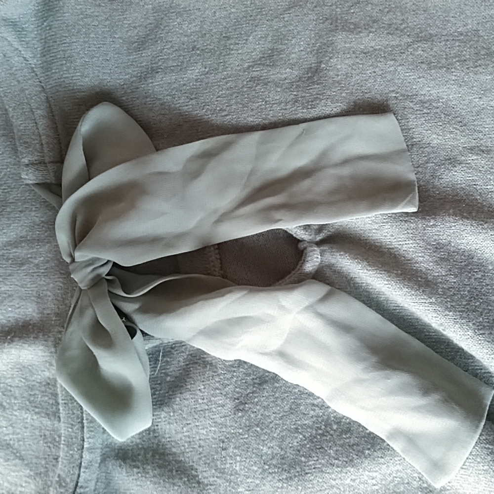 Lauren Conrad sweater